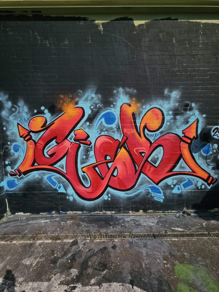 Crosstown artist Glob